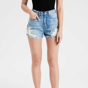 American Eagle Distressed Mom Short - NWT